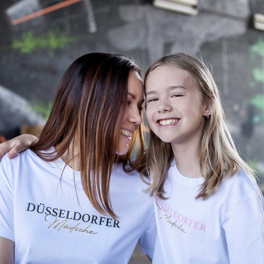 Düsseldorfer Mädsche Schreibschrift T-Shirt Kind Weiß metallic mit rosa gold Print